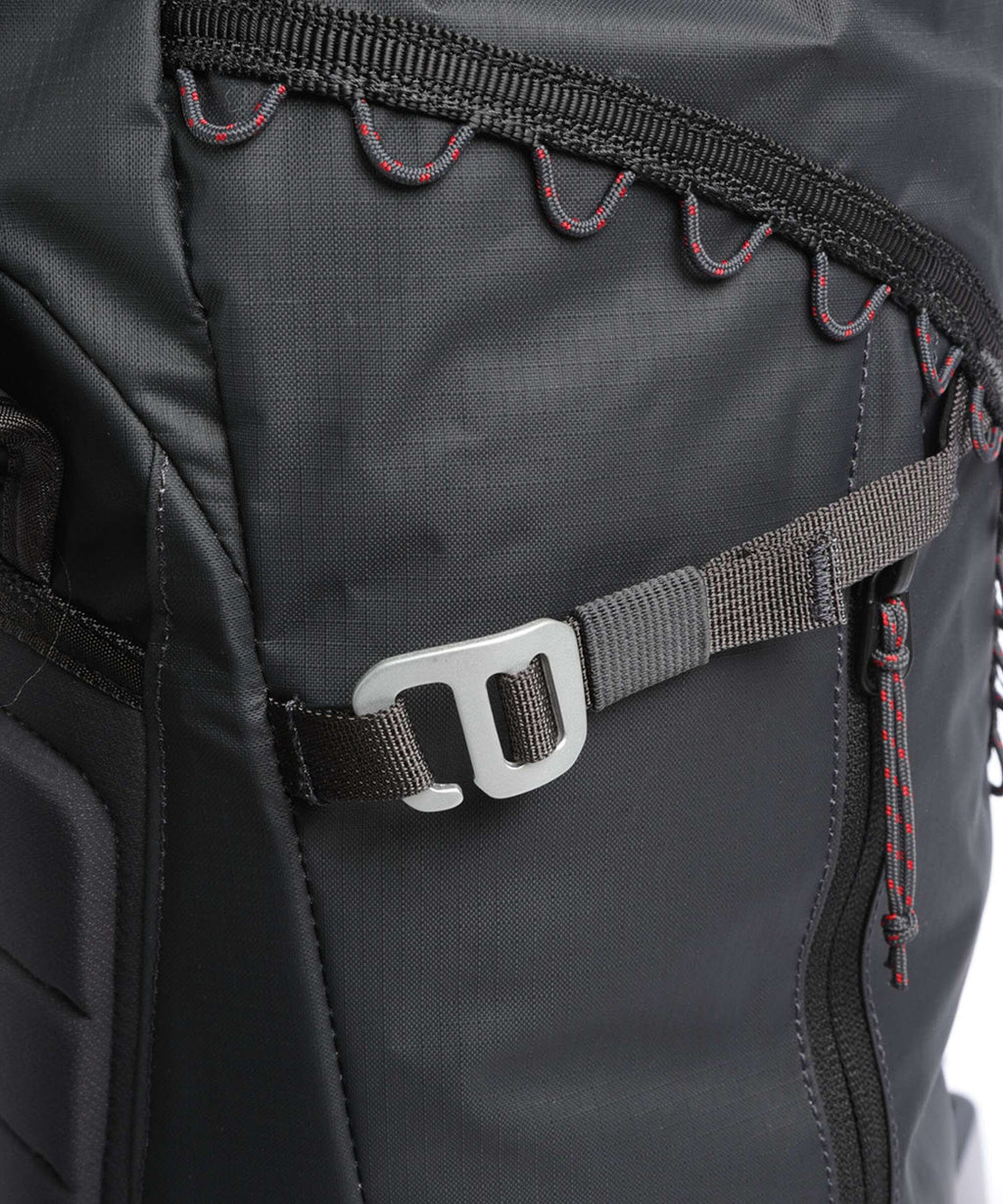 Klättermusen Ull 20 Hiking backpack raven