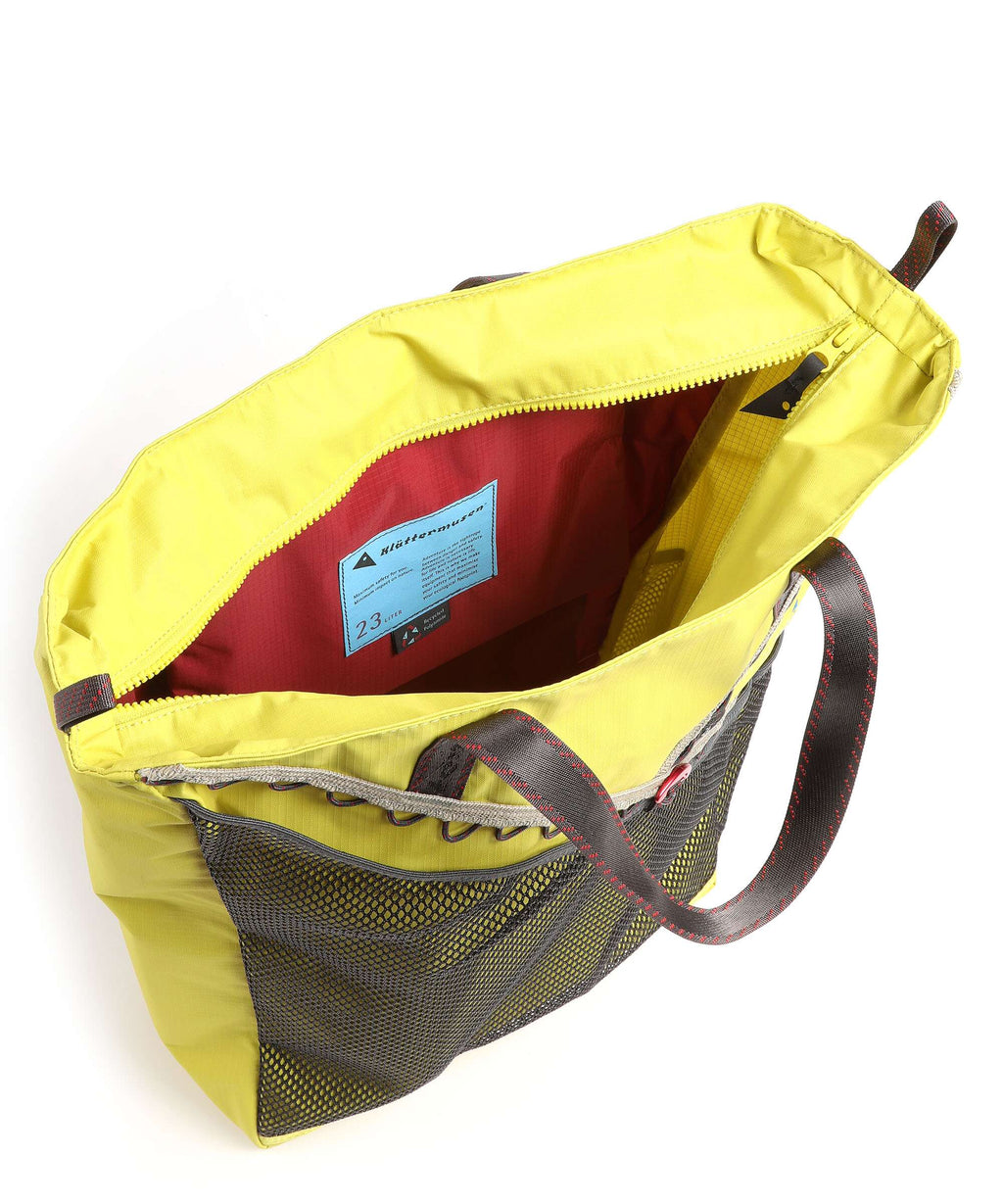 Klättermusen Retina Backpack bag pine sprout