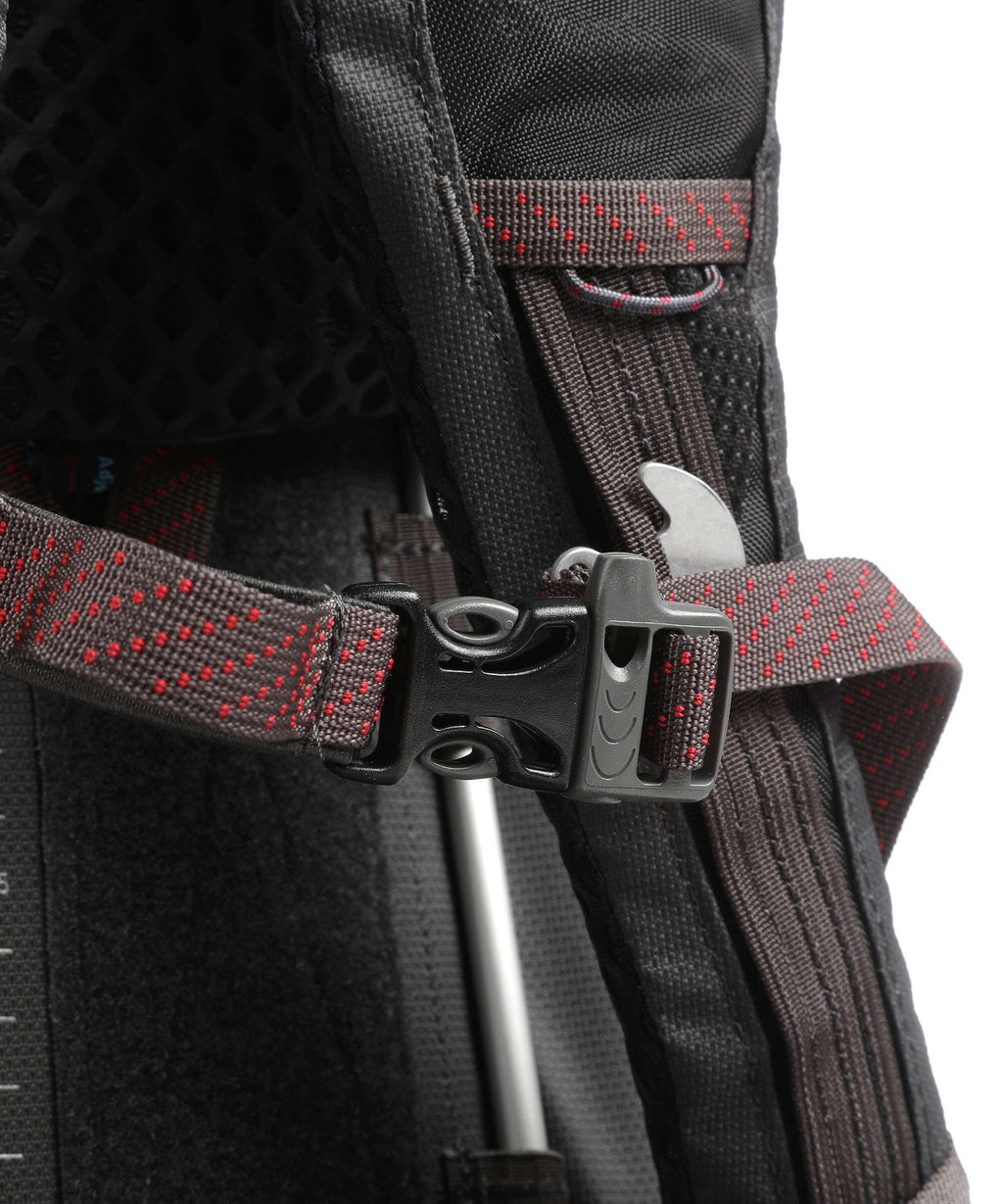 Klättermusen Bergelmer 40 Hiking backpack raven