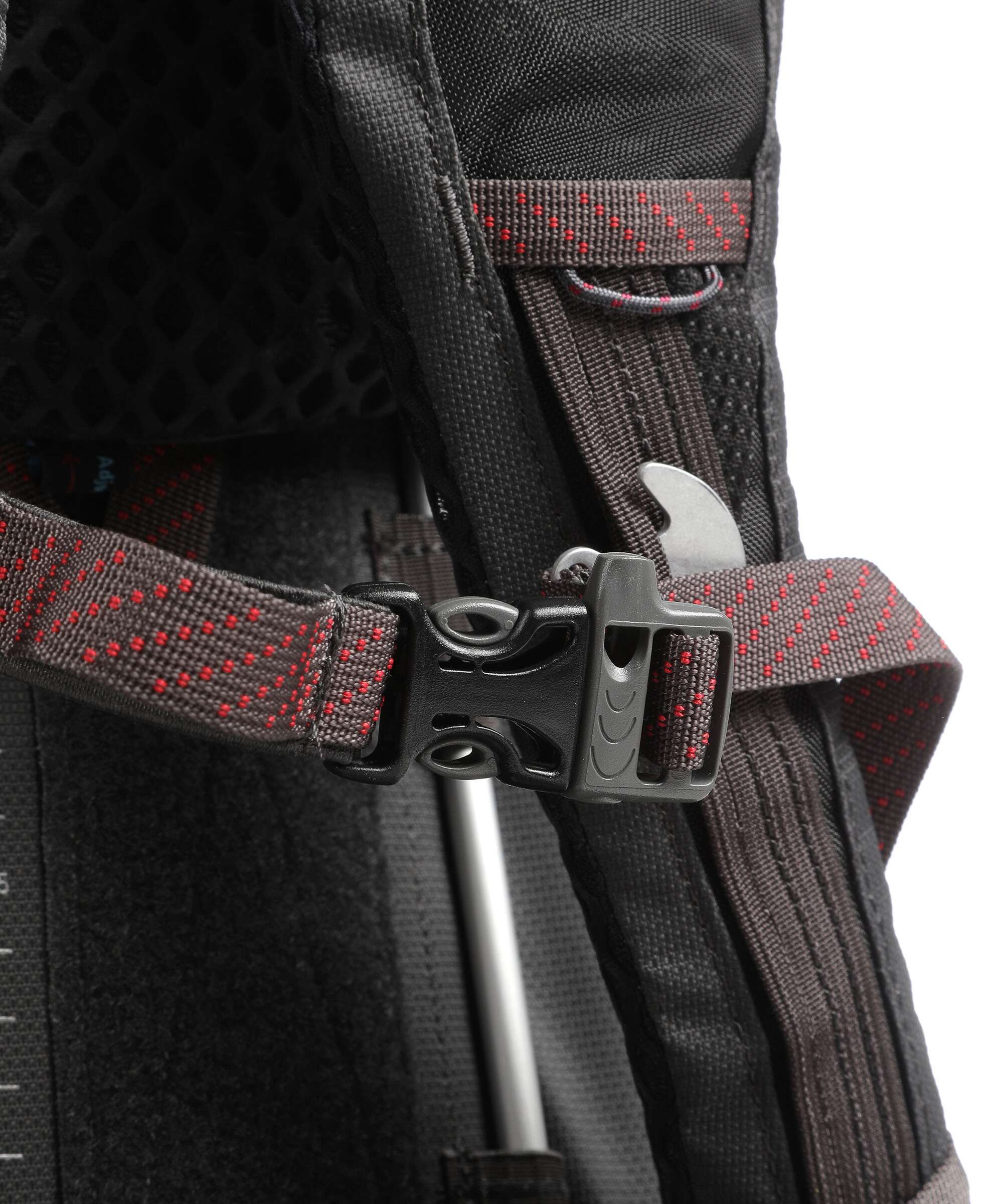 Klättermusen Bergelmer 40 Hiking backpack raven