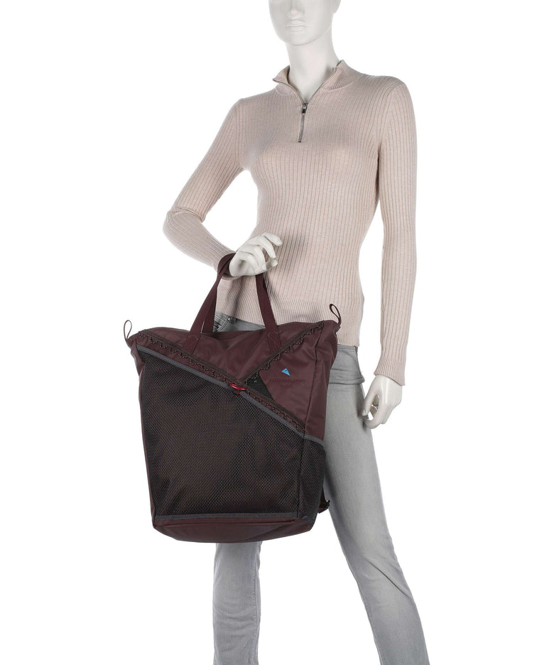 Klättermusen 197 Retina Everyday Backpack amaranth red