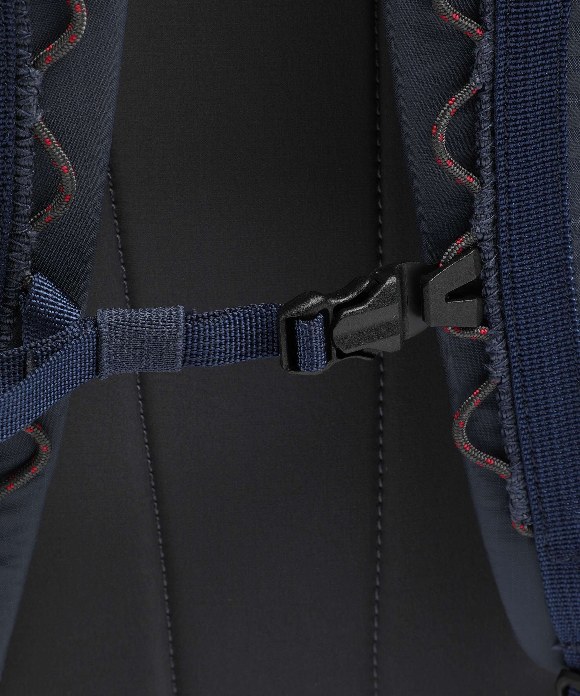 Klättermusen Gjalp 18 Backpack indigo blue