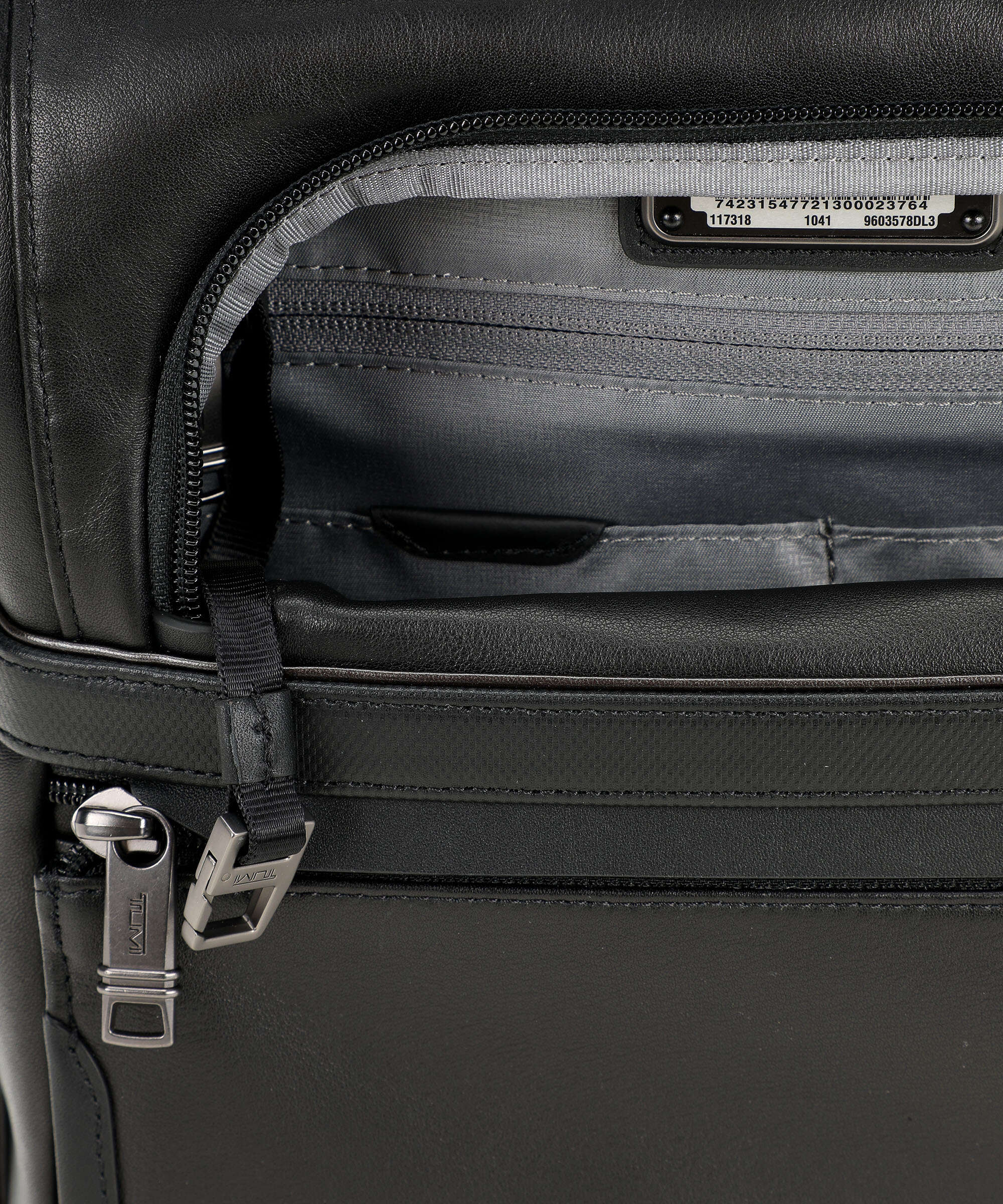 tumi Alpha 3 T-Pass Backpack black