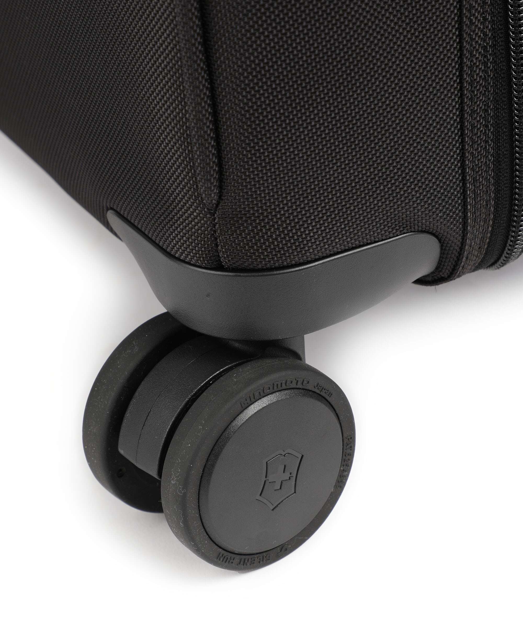 Victorinox Werks Traveler 7.0 GCO Spinner (4 wheels) black