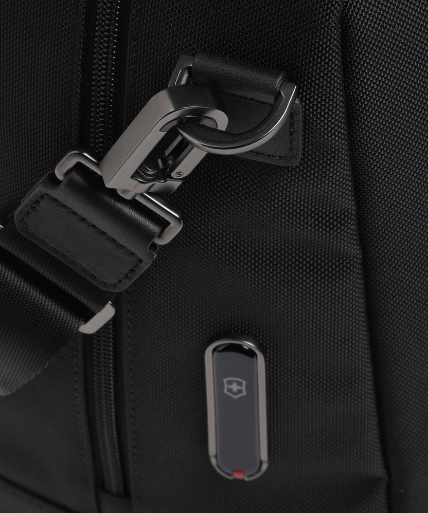 Victorinox Mythic Weekend bag black