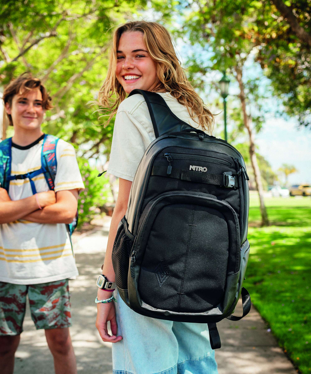 Nitro Chase 35 Backpack true black