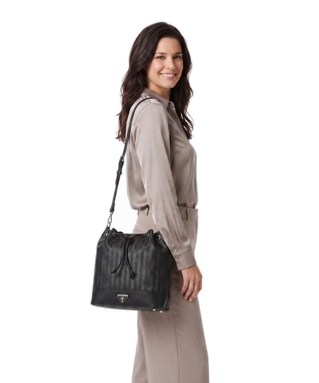 Maison Mollerus Vinerus Niesen Bucket bag black