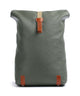 Brooks England Pickwick Cotton Canvas Large Sac à dos roll-top sage green/honey details