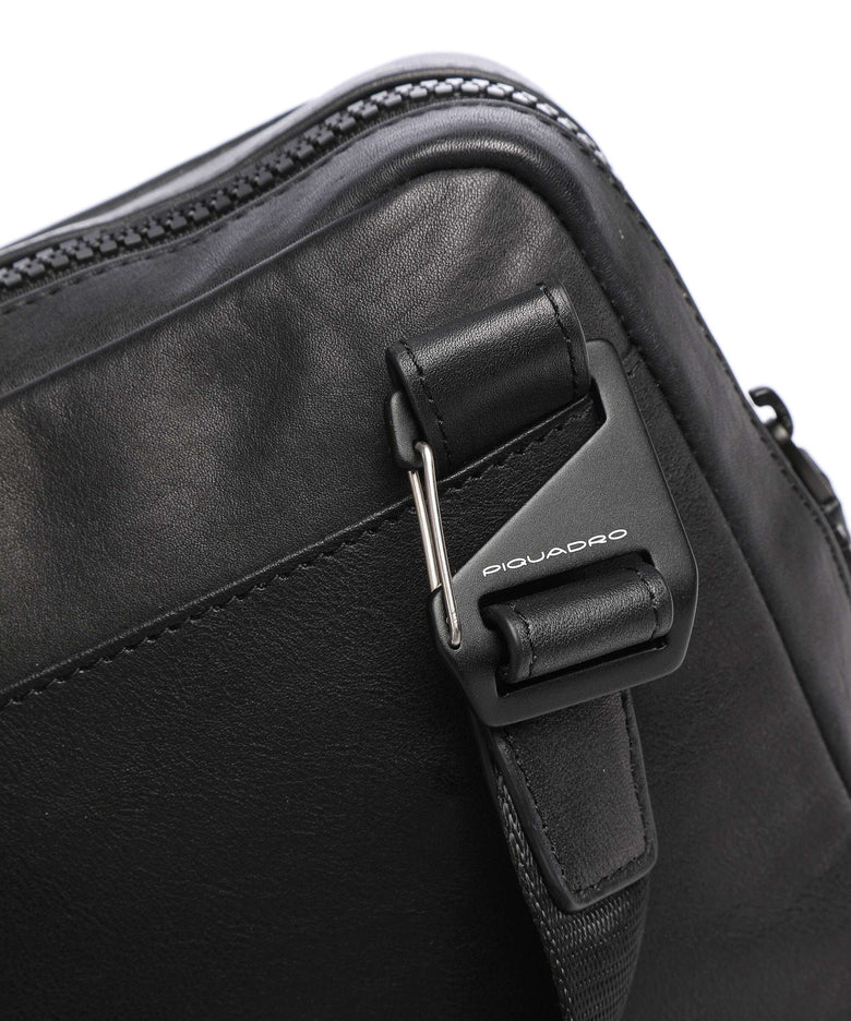 Piquadro Harper Crossbody bag black