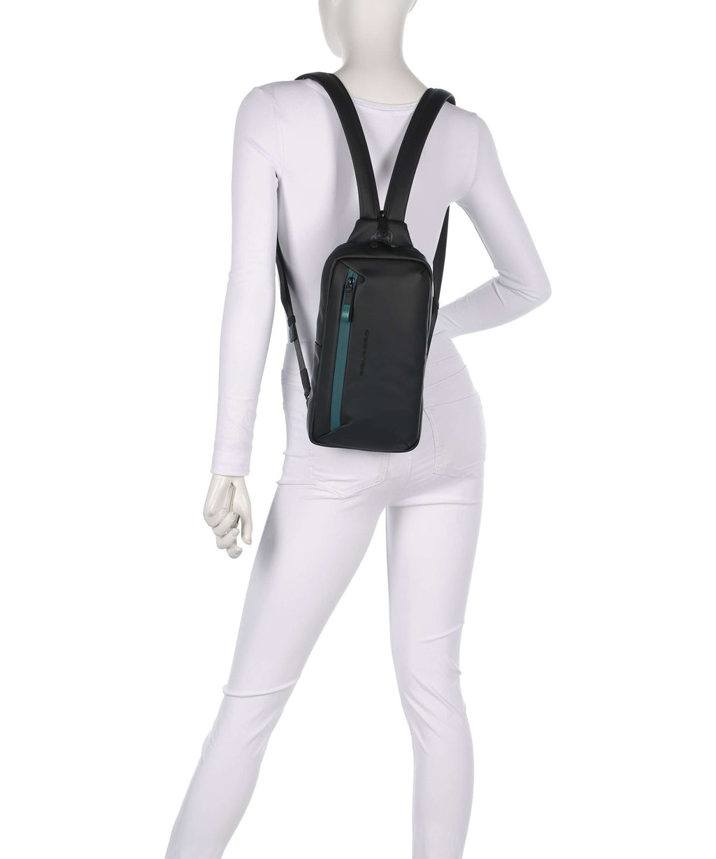 Piquadro C2OW Sling bag nero