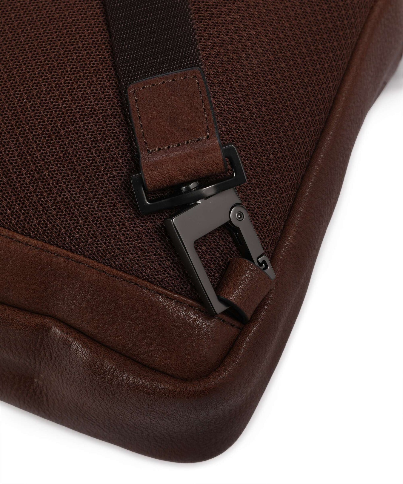 Piquadro S134 Sling bag brown