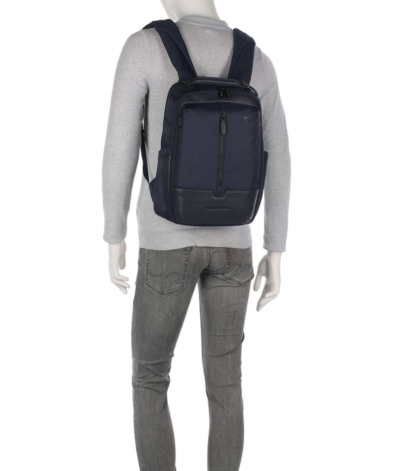 Piquadro W138 Travel backpack blu