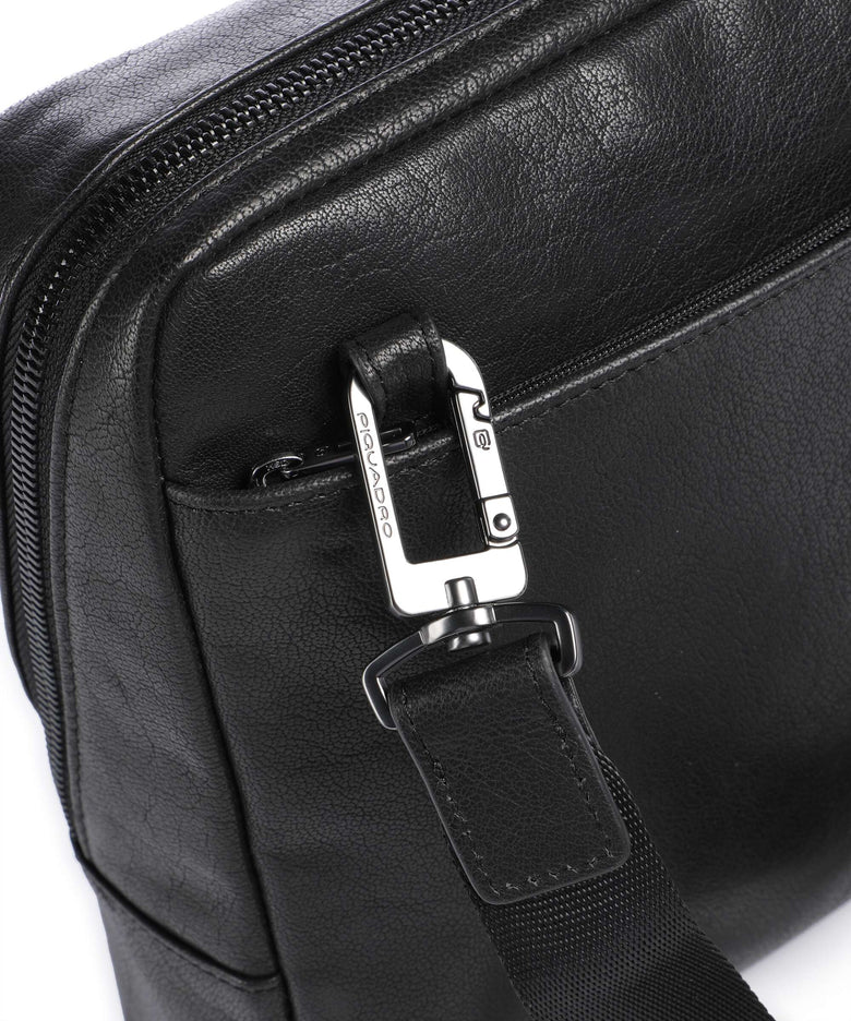 Piquadro Solm Crossbody bag black