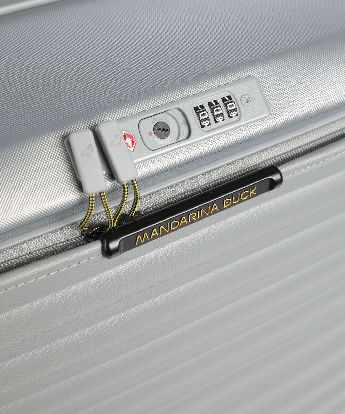 Mandarina Duck Smart Duck Spinner (4 wheels) iron