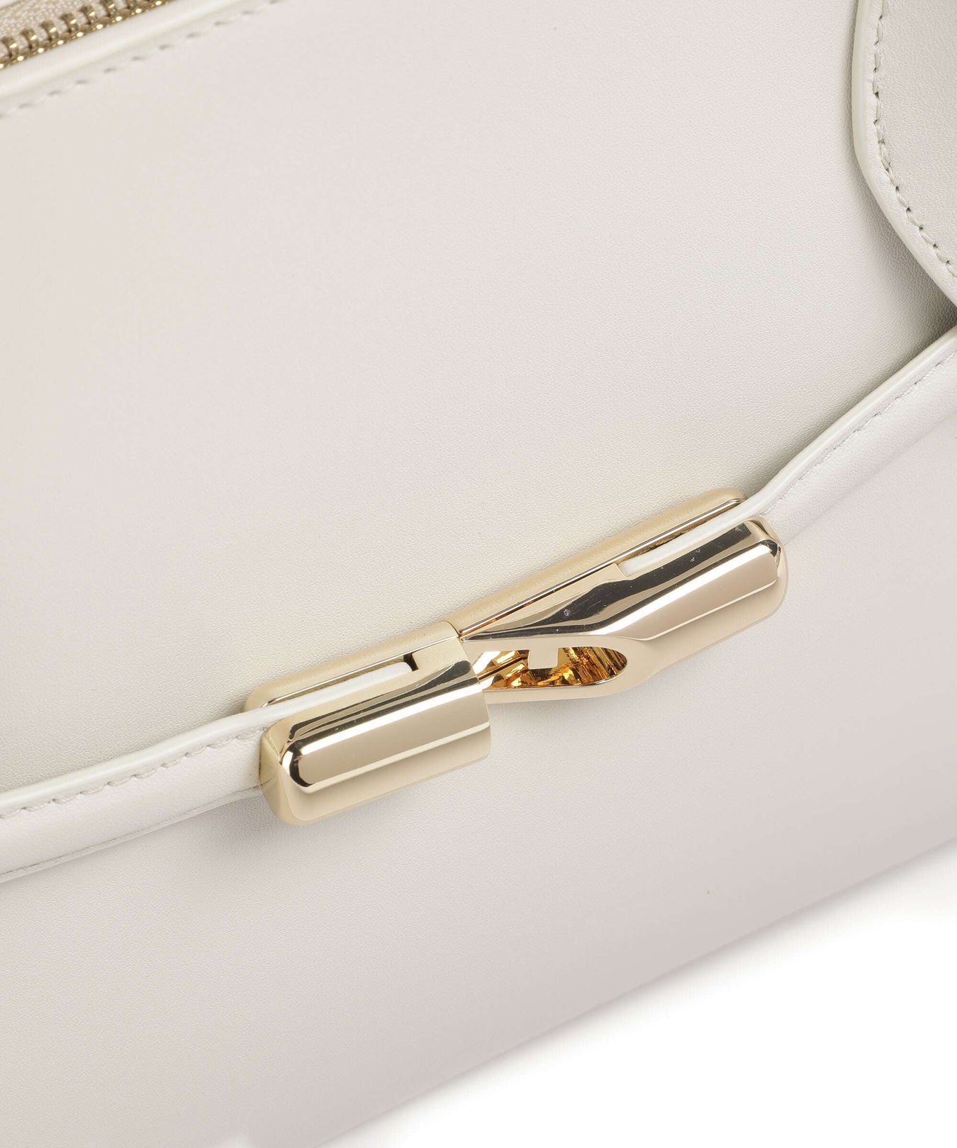 Furla Goccia M Shoulder bag marshmallow