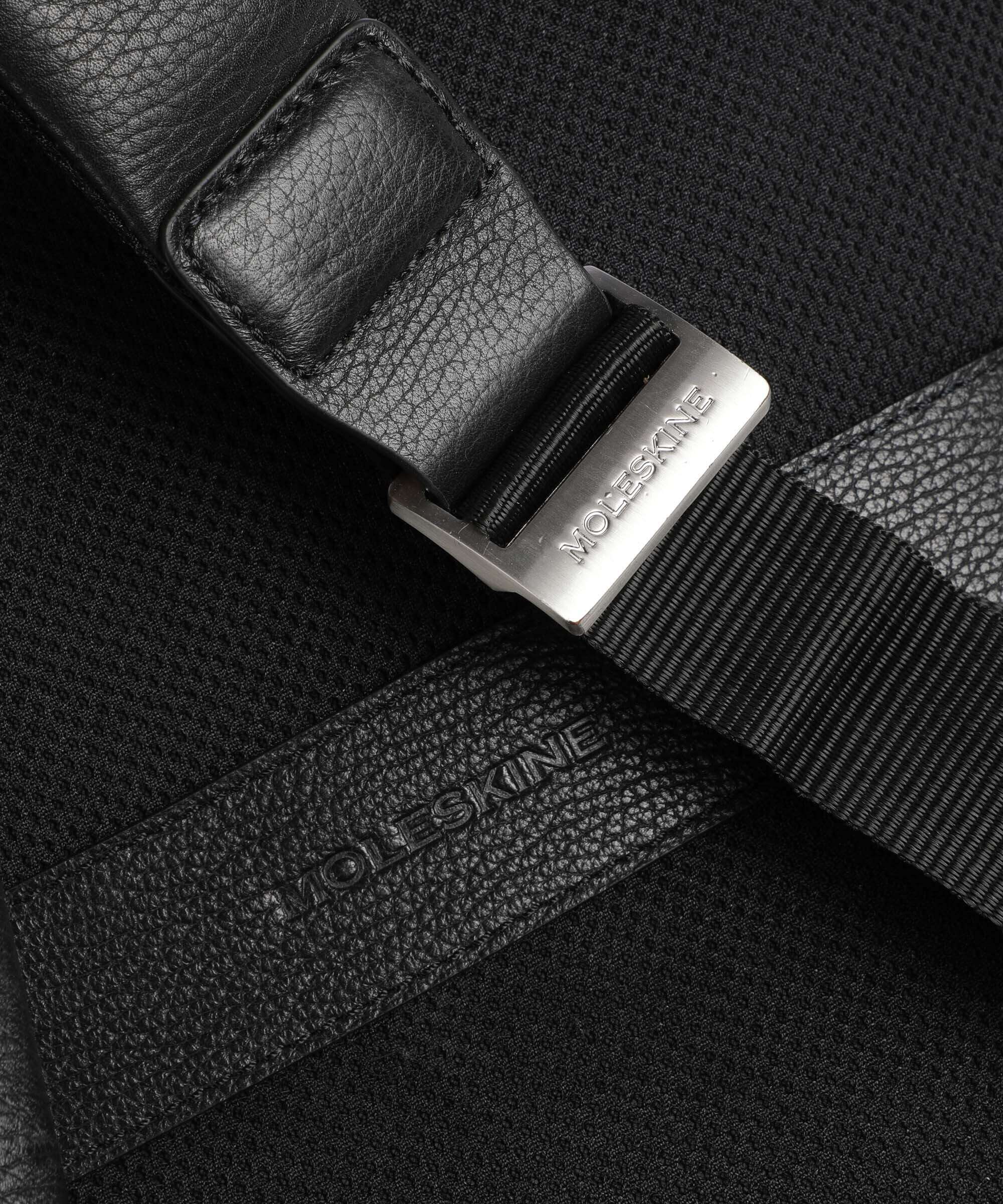 Moleskine Classic Leather Backpack schwarz