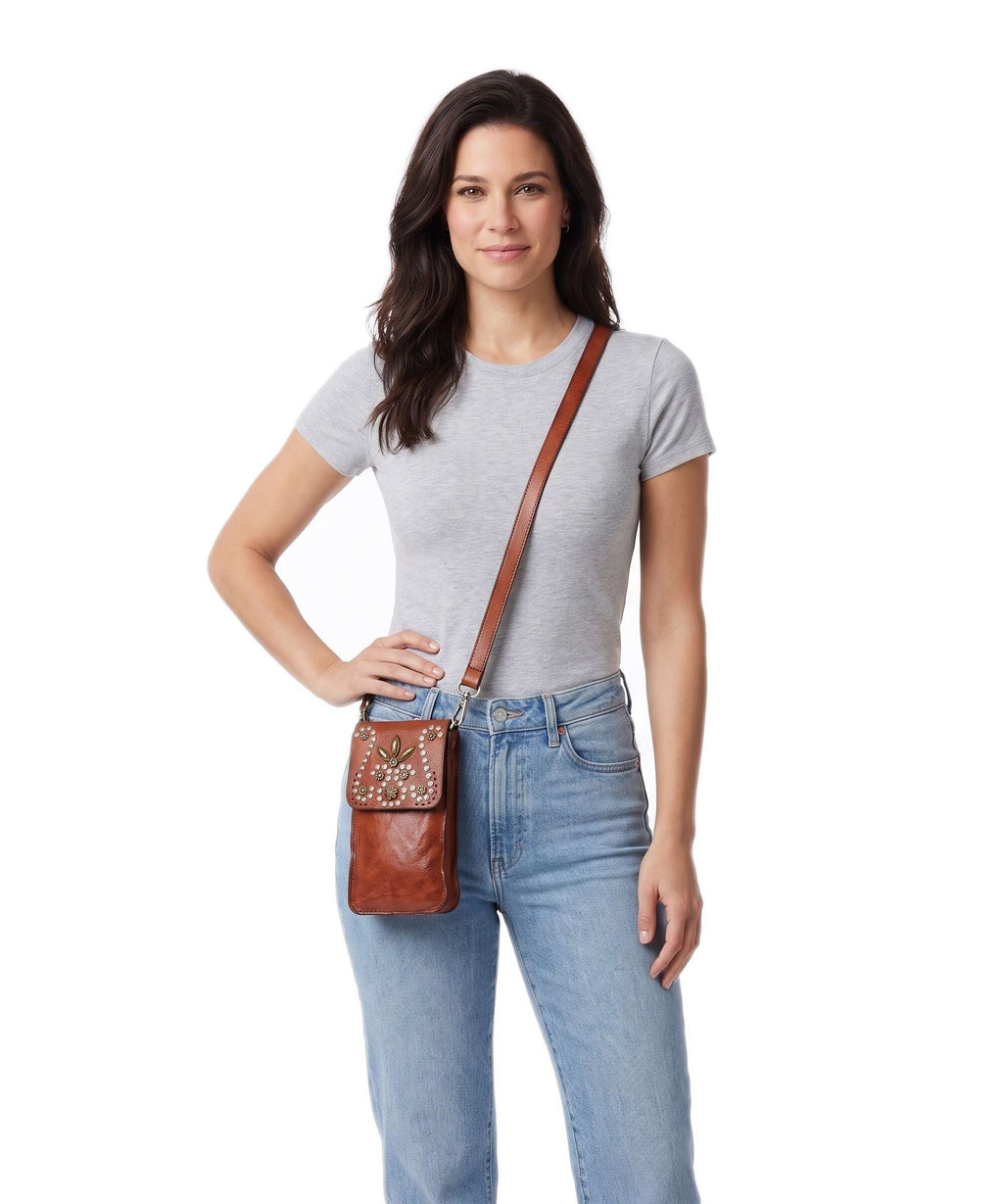 Campomaggi Phone bag cognac