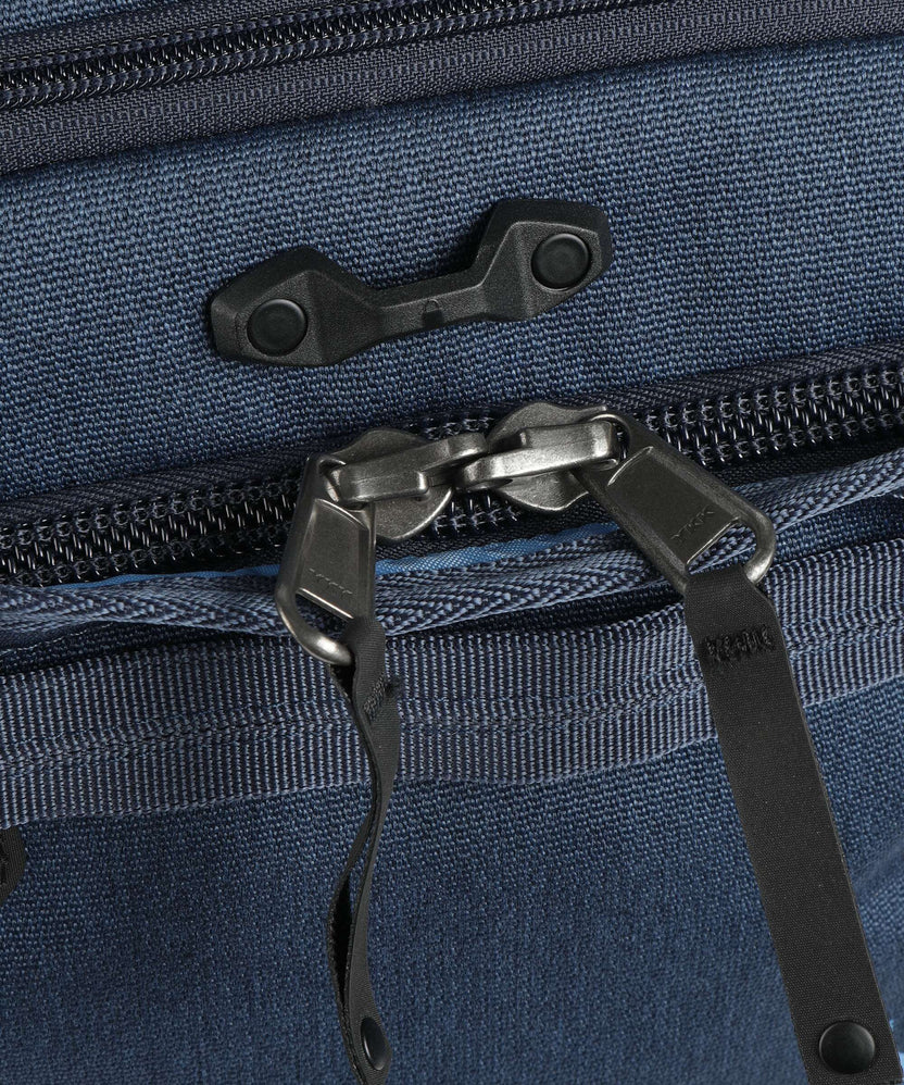 Eagle Creek Gear Warrior Convertible Carry On Trolley (2 wheels) blue jay