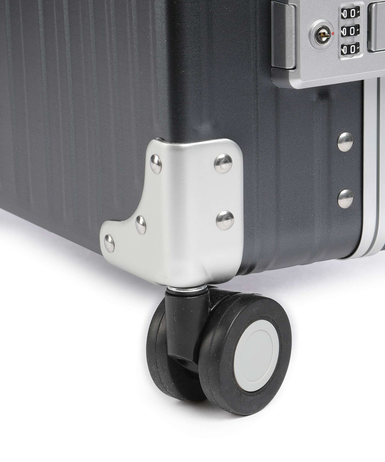 Aleon Fortis 21 International Spinner (4 wheels) onyxdust