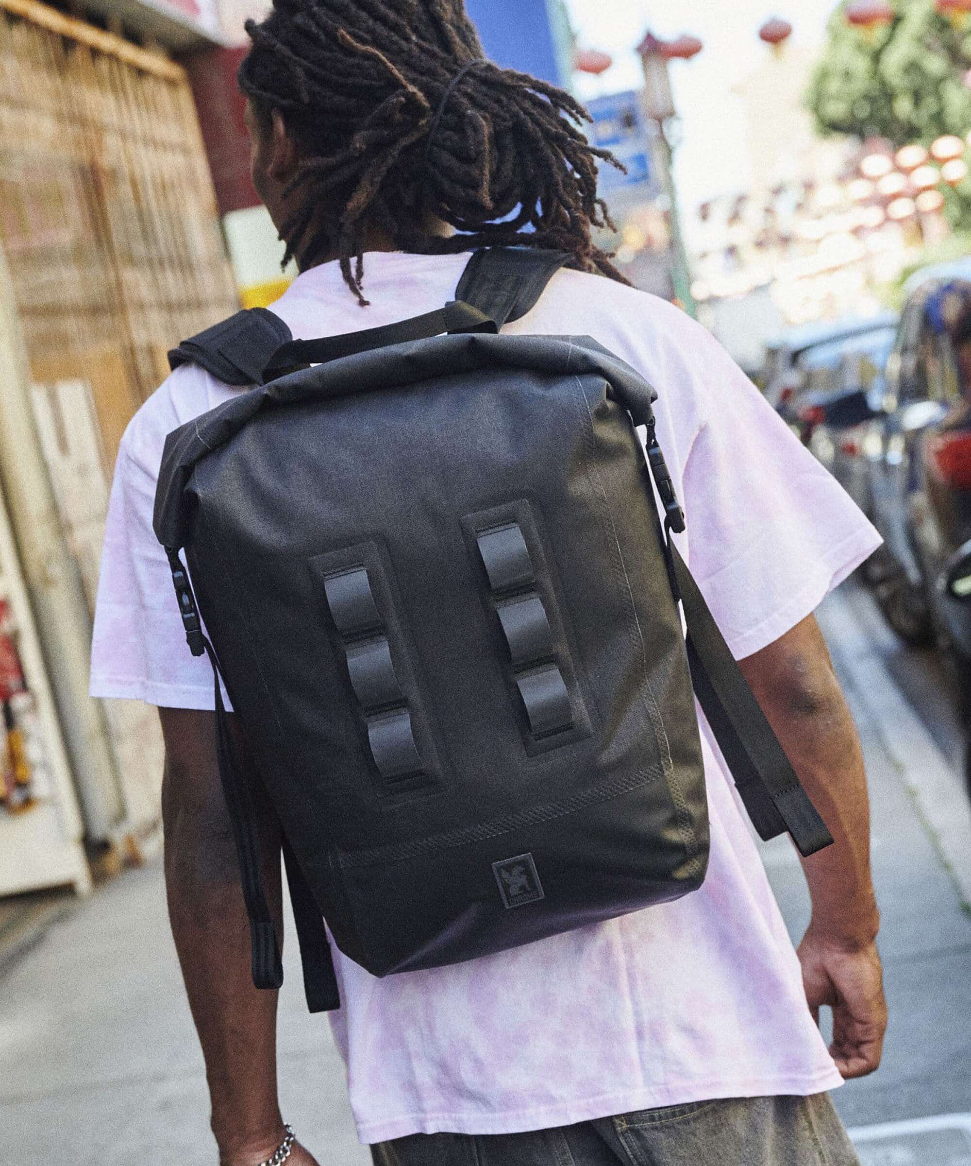Chrome Urban Ex 20 Rolltop backpack black