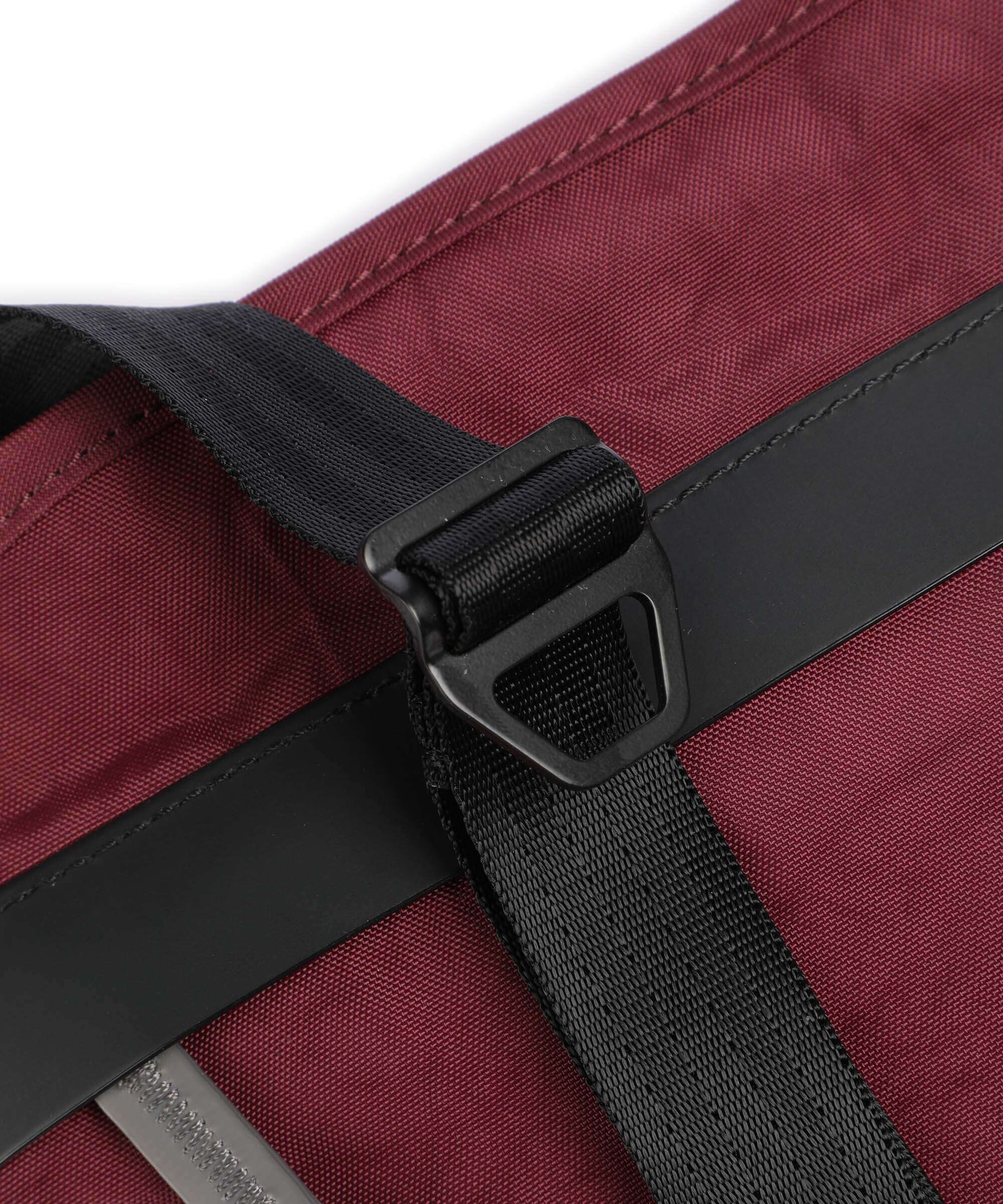Chrome District Collection Sodo 3 Belt bag royale