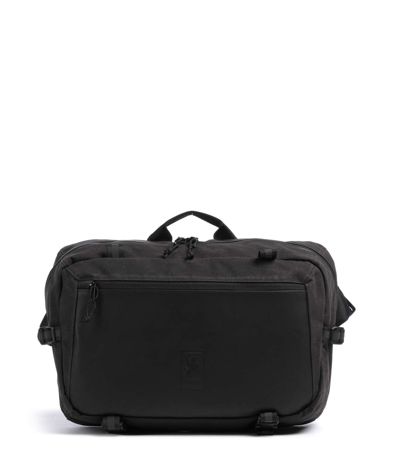 Chrome Kadet Max Messenger bag black