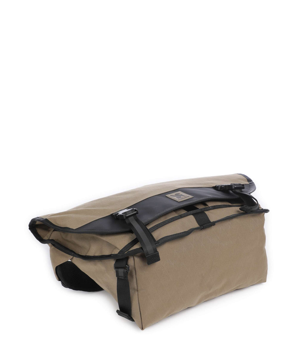 Chrome Citizen 15 Messenger bag coyote