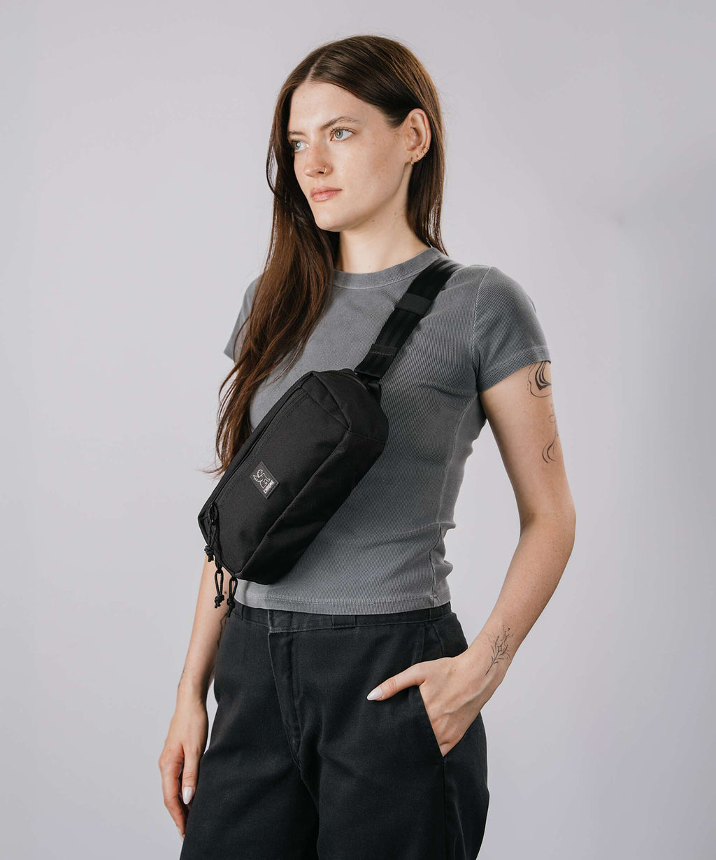 Chrome Kadet Micro Sling bag coyote