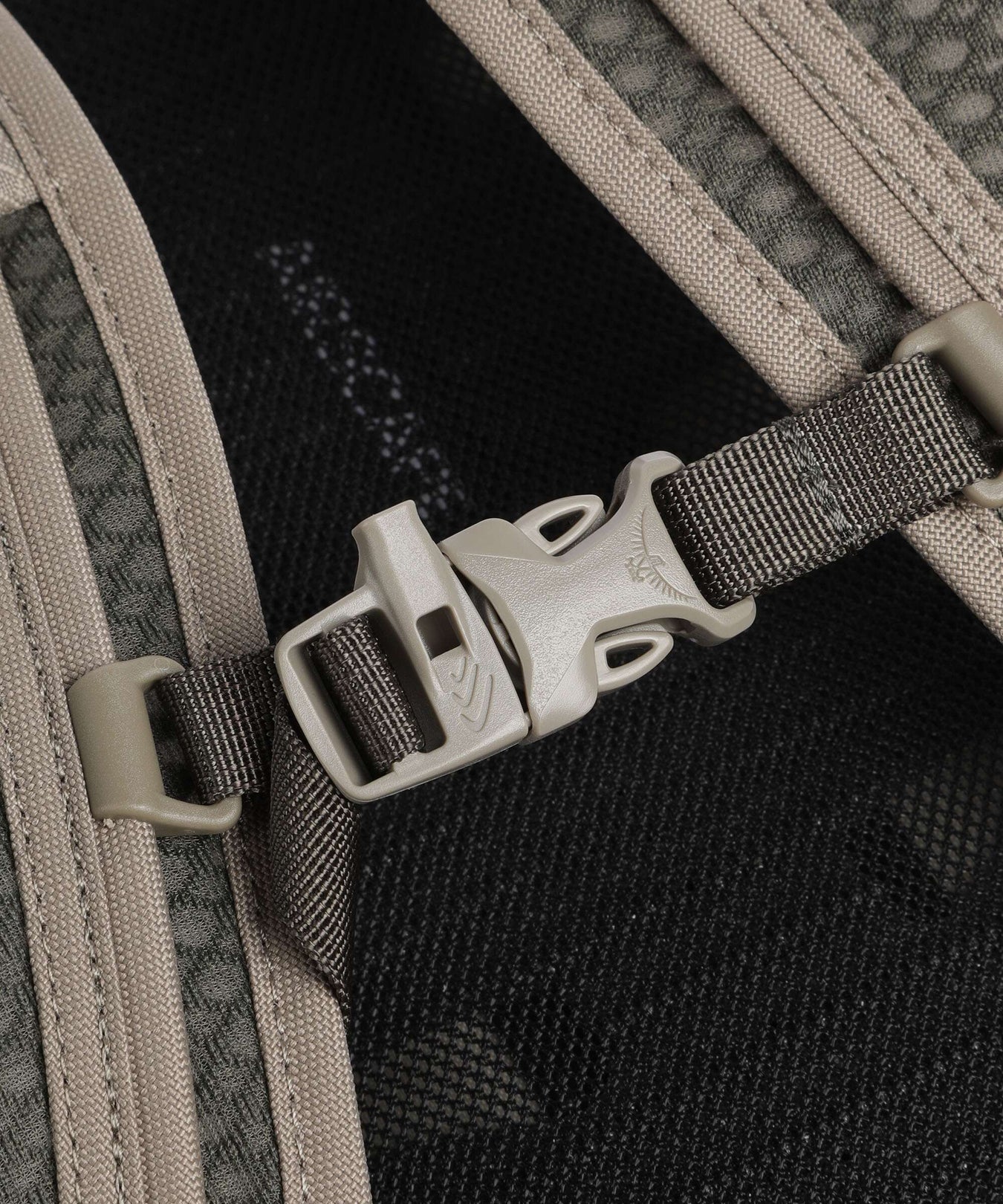 Osprey Daylite Backpack concrete tan