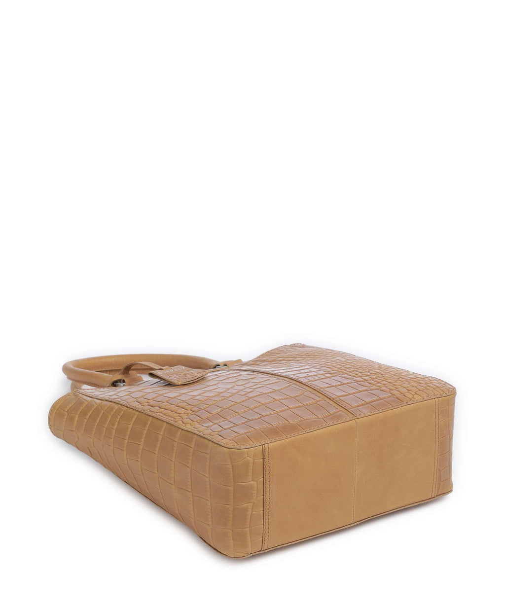 Burkely Cool Colbie Handbag nude