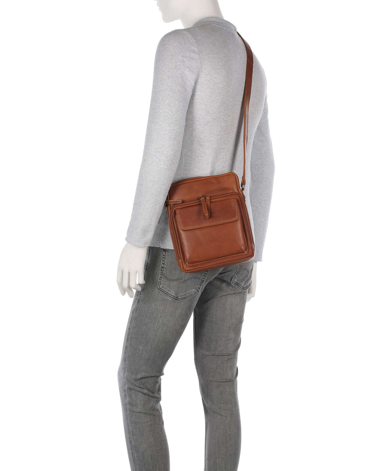 The Chesterfield Brand Wax Pull Up Cow Montira Crossbody bag cognac