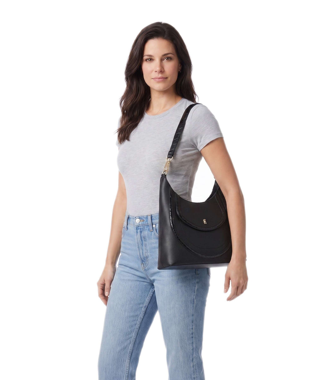 Steve Madden BSALUS-C Shoulder bag black/gold