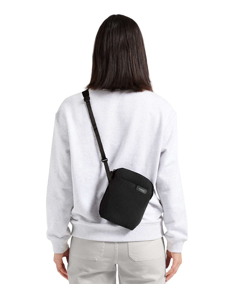 Bellroy City Crossbody bag black