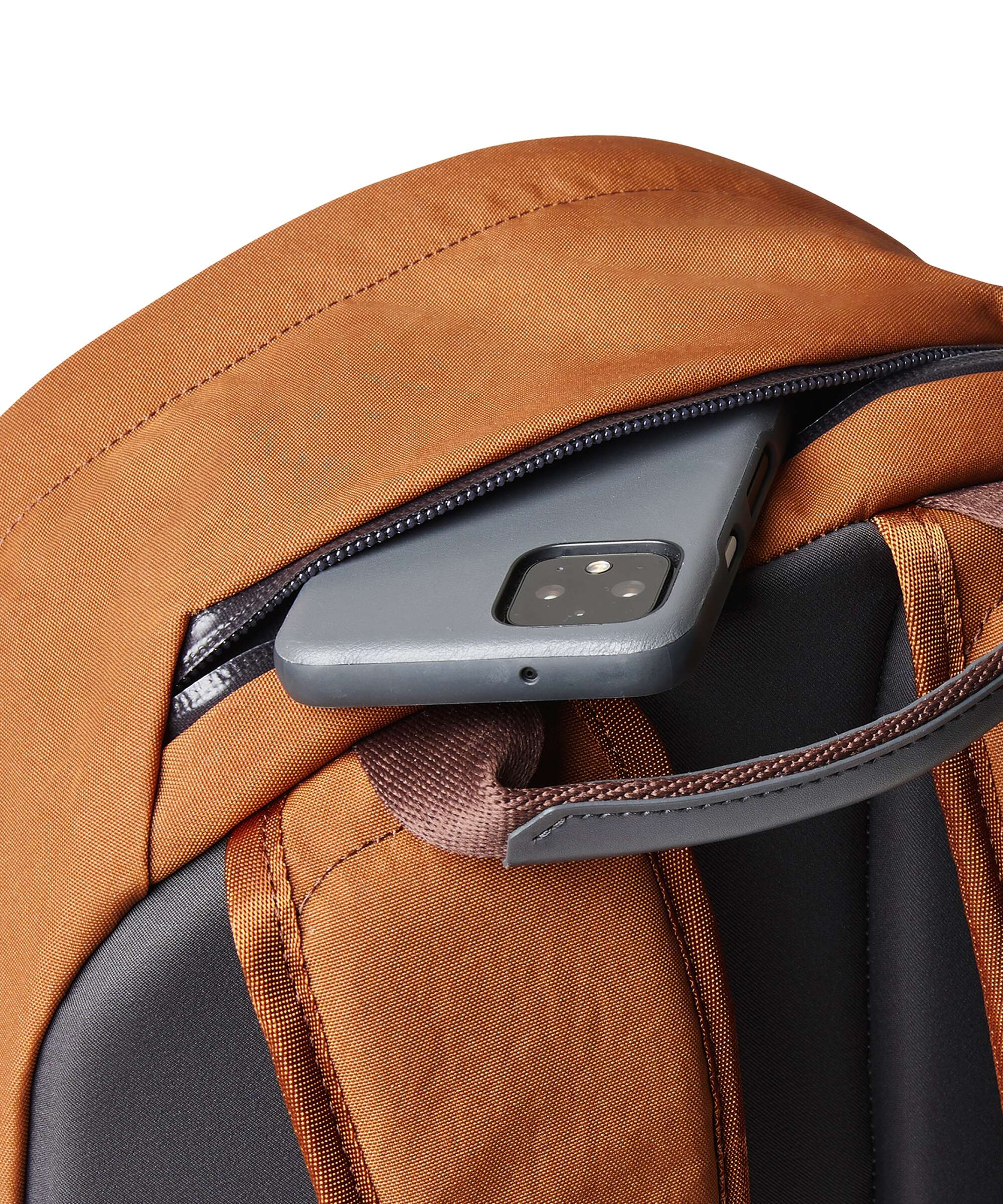 Bellroy Classic 20 Backpack bronze