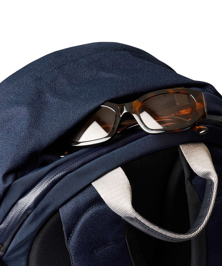 Bellroy Classic 24 Plus Backpack navy