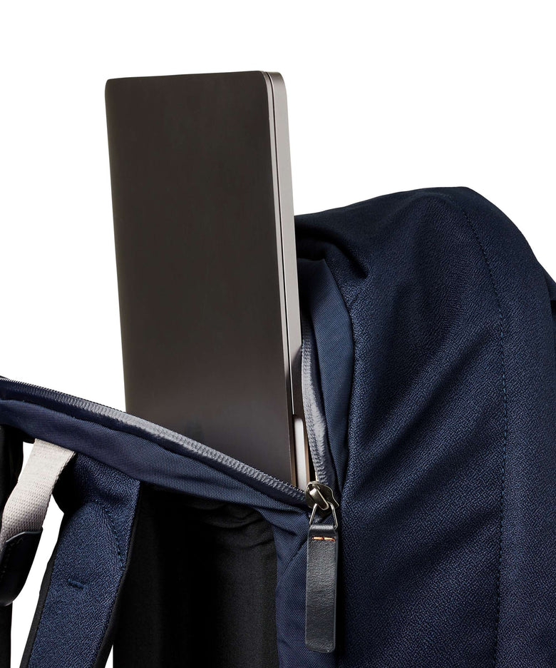Bellroy Classic 24 Plus Backpack navy