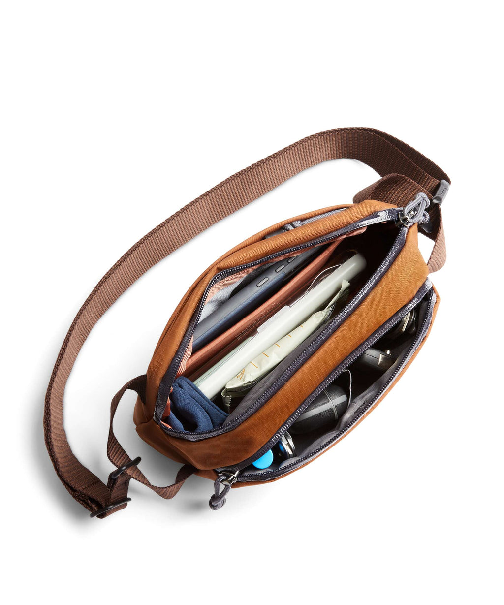 Bellroy Venture 2.5 Ready Fanny pack bronze