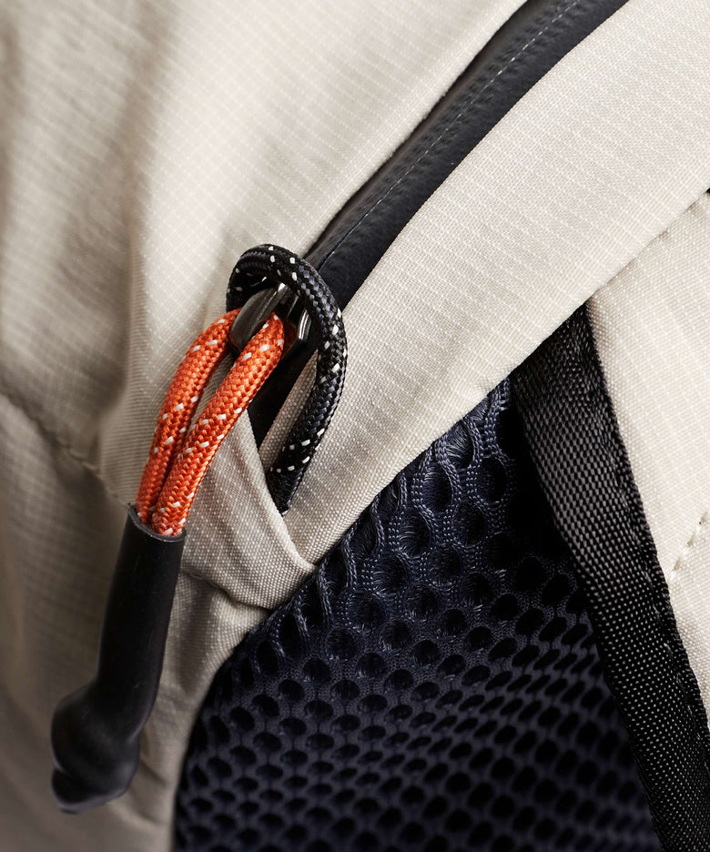 Bellroy Lite 20L Backpack ash