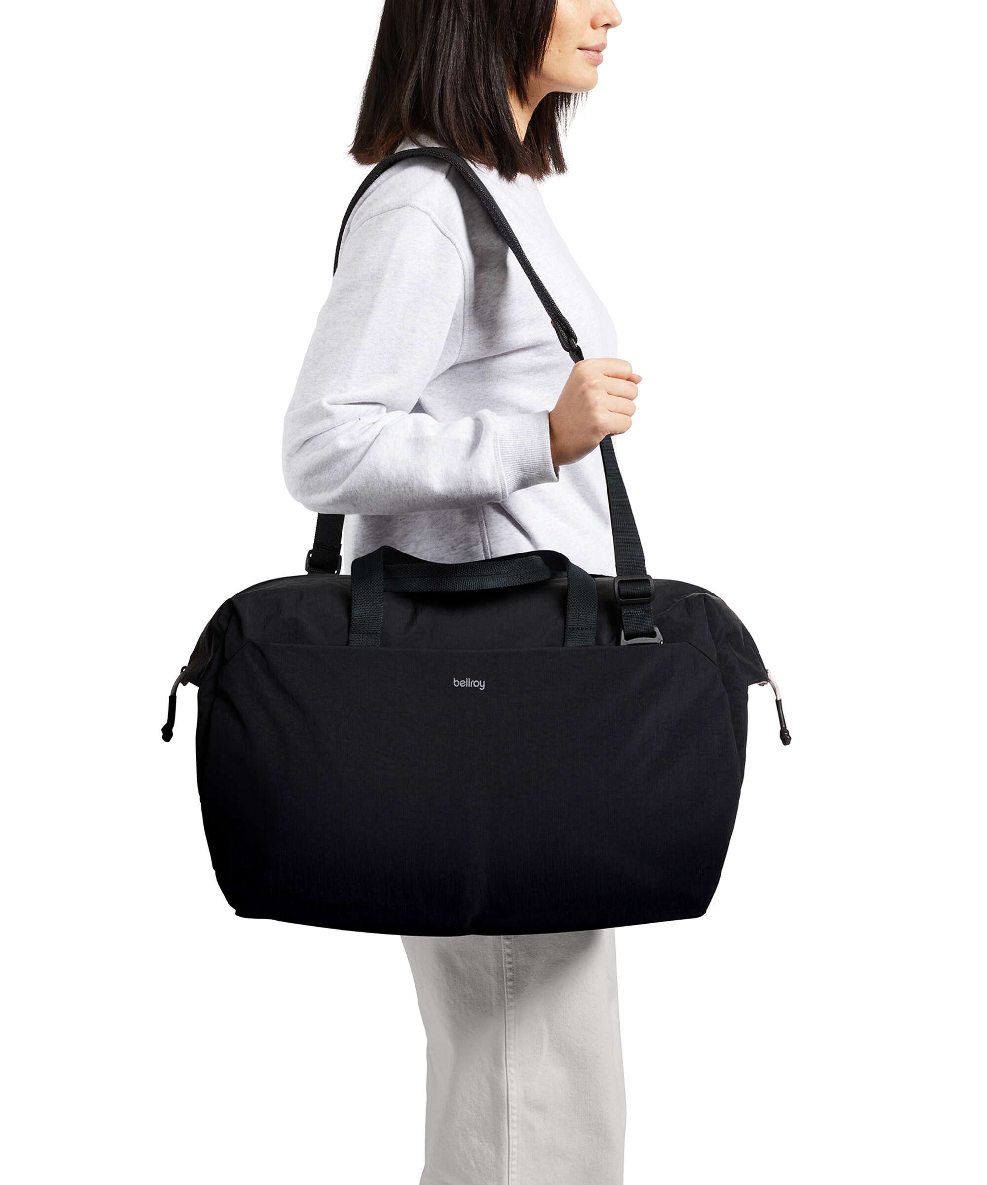 Bellroy Lite 30 Weekend bag black