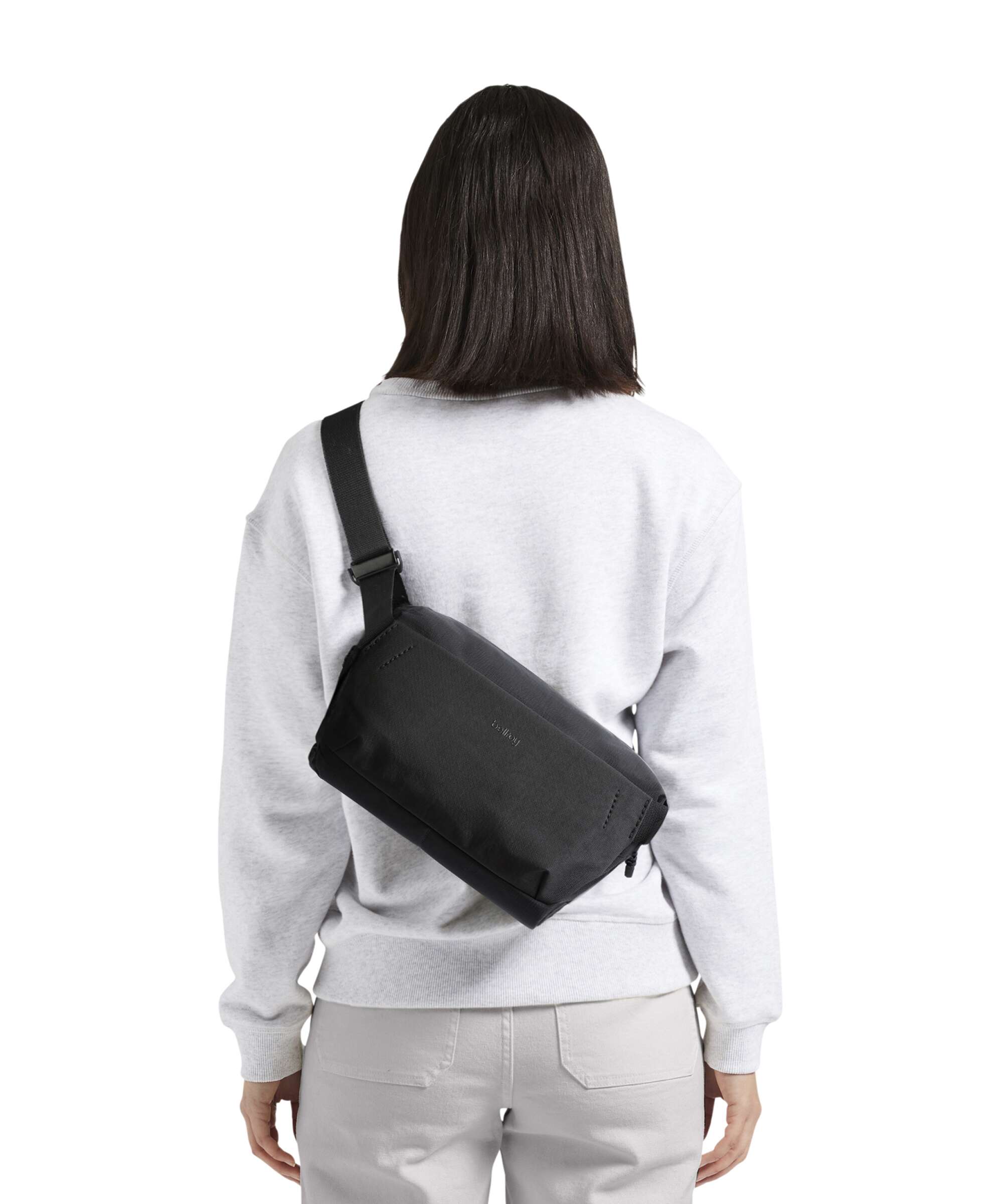 Bellroy Venture 6 Sling bag black