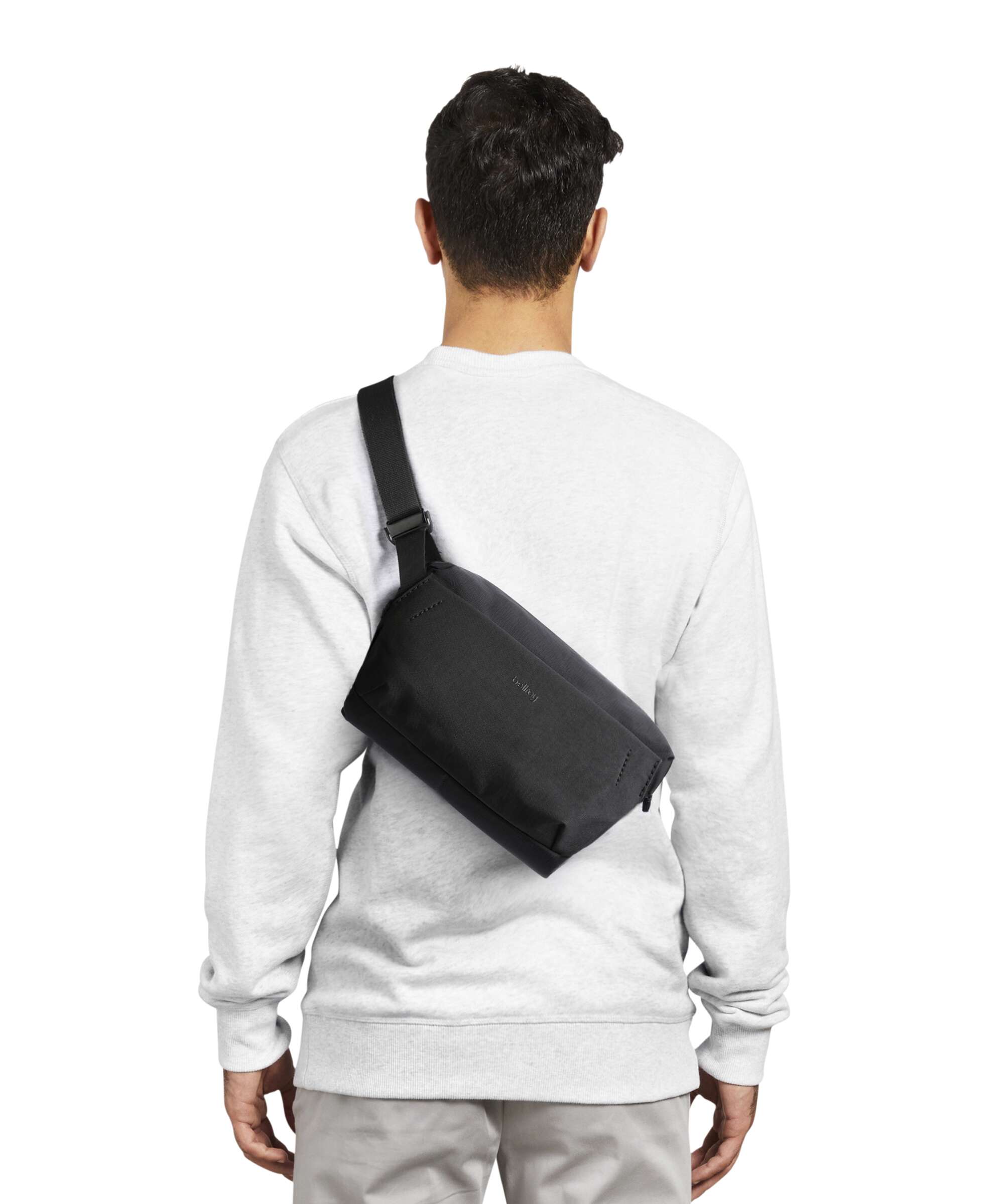 Bellroy Venture 6 Sling bag black