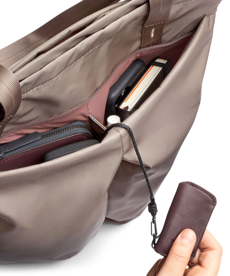 Bellroy Laneway 18 Backpack bag fawn