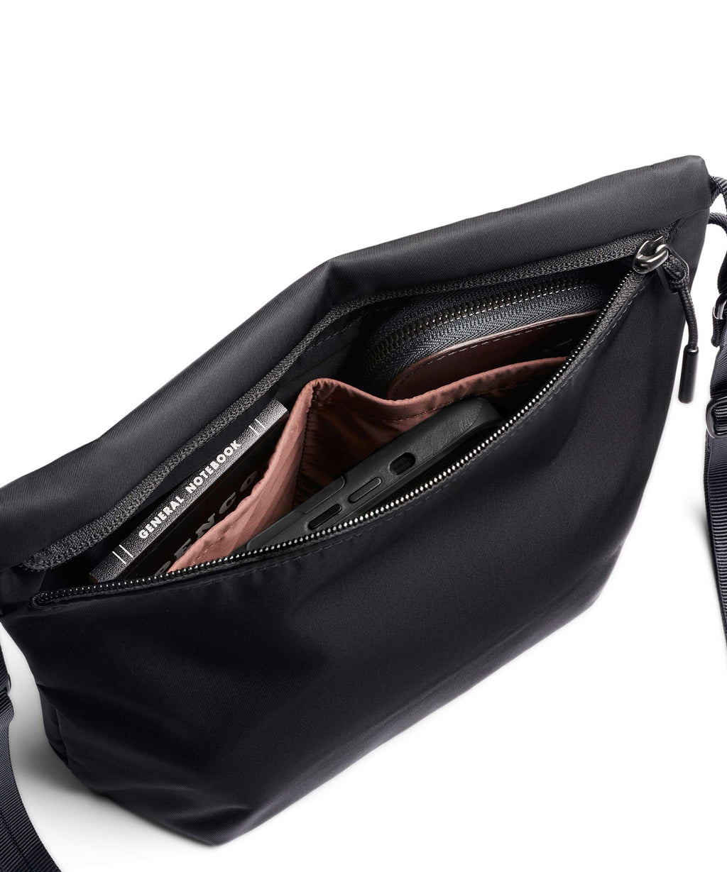 Bellroy Laneway 03. Mai Crossbody bag ink