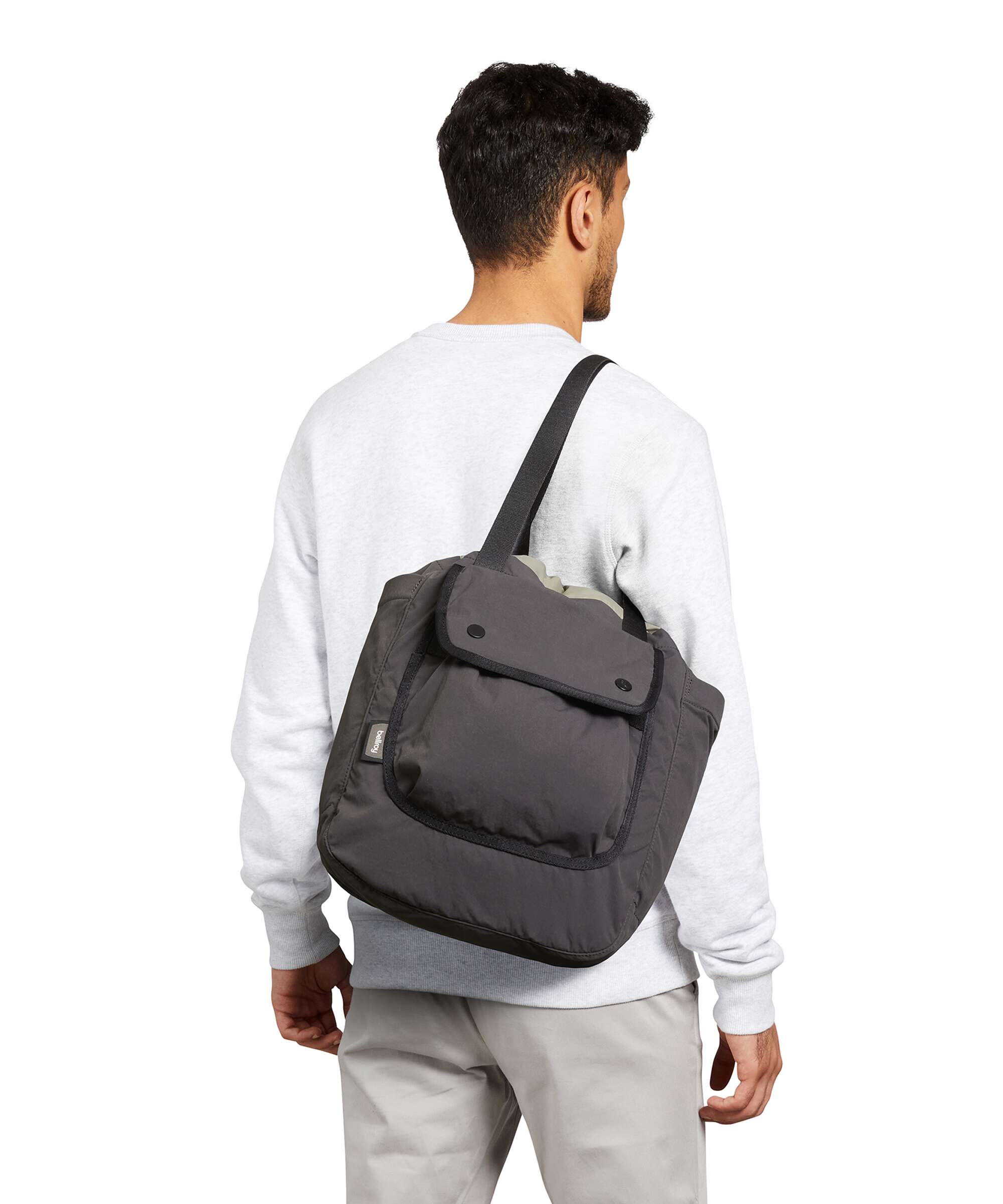 Bellroy Cinch 16L Tote bag charcoal