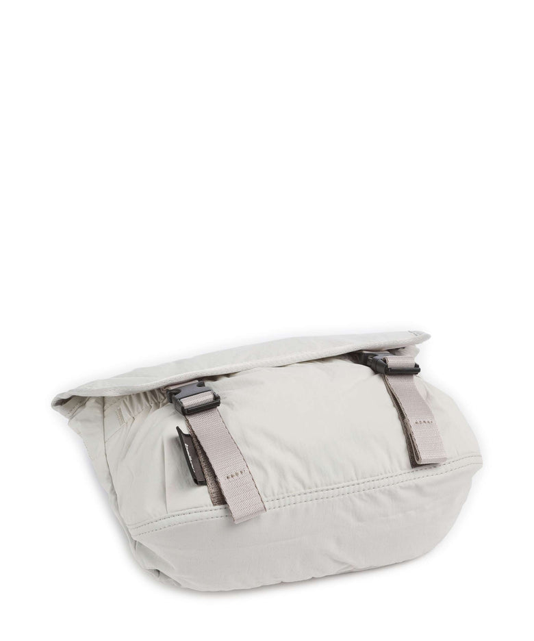 Bellroy Cinch 6 Mini Messenger bag oat