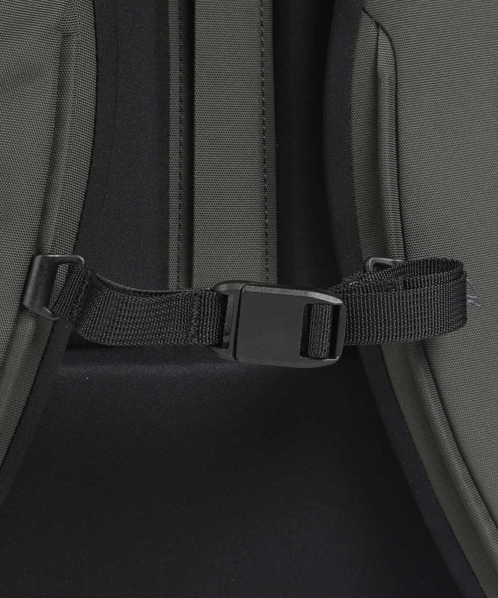 Bellroy Transit 26 Work Backpack olive