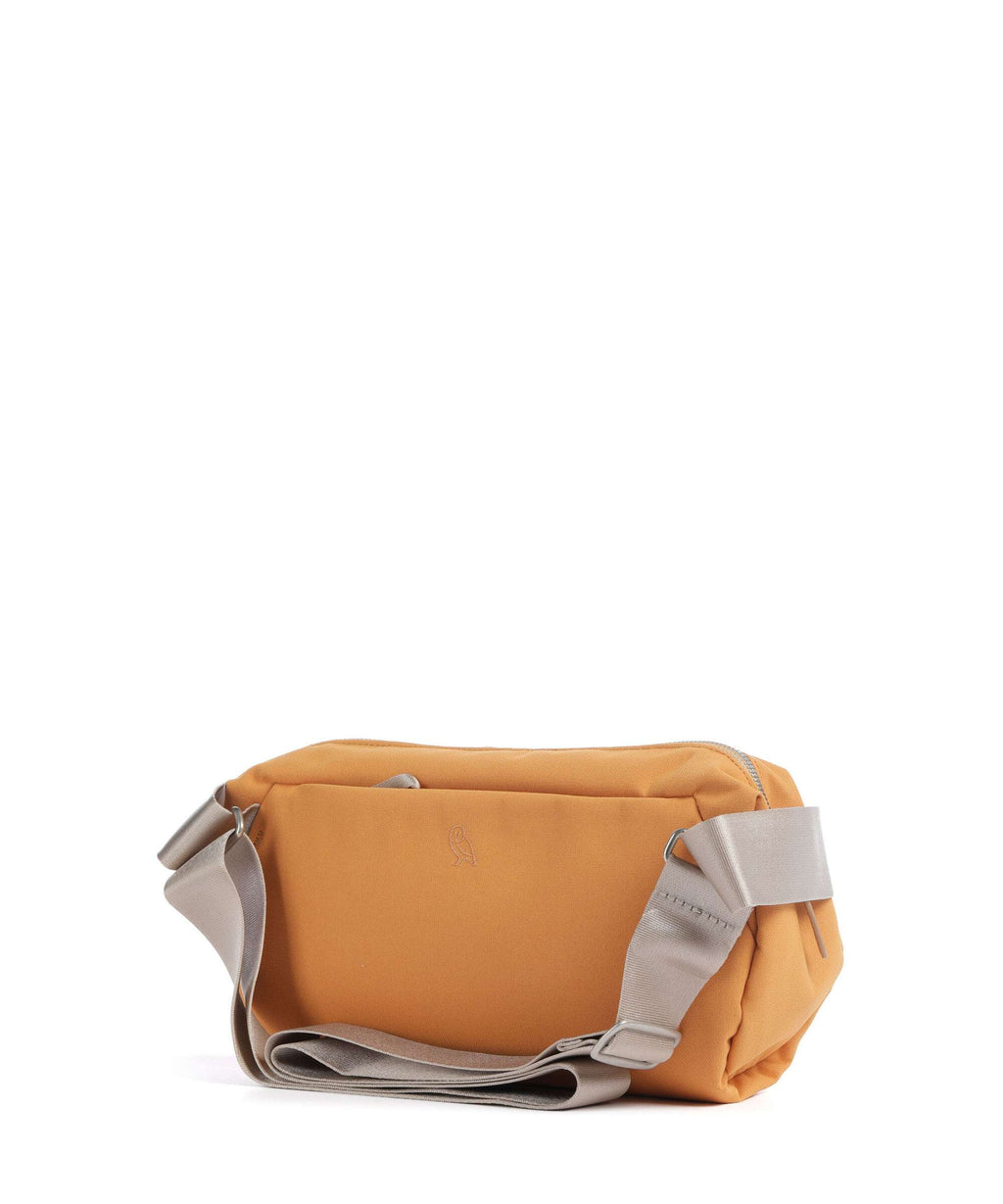 Bellroy Classic 5 Sling bag butterscotch