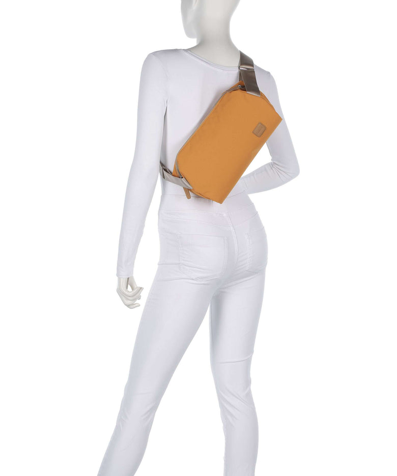 Bellroy Classic 7 Sling bag butterscotch