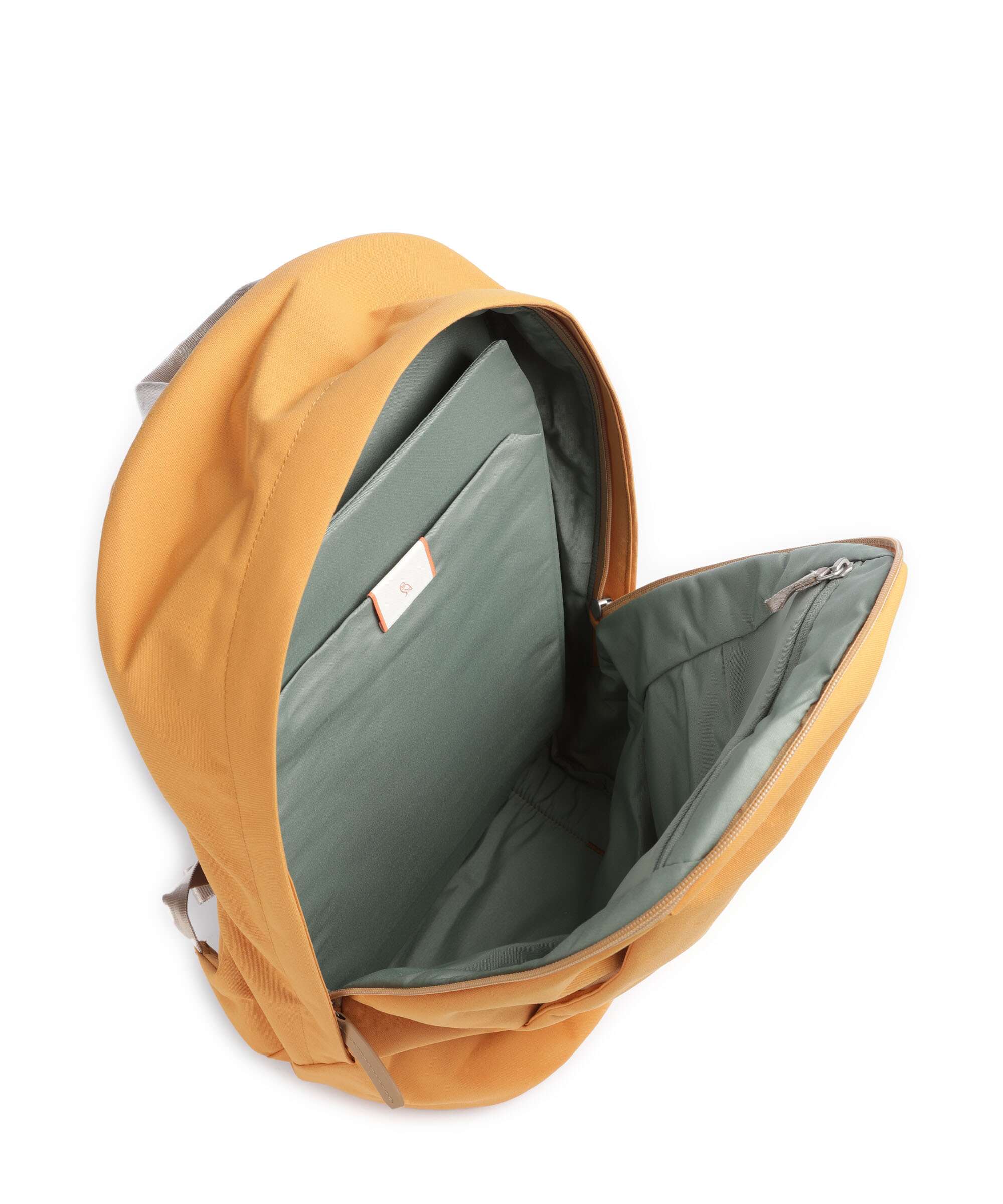 Bellroy Classic 20 Backpack butterscotch