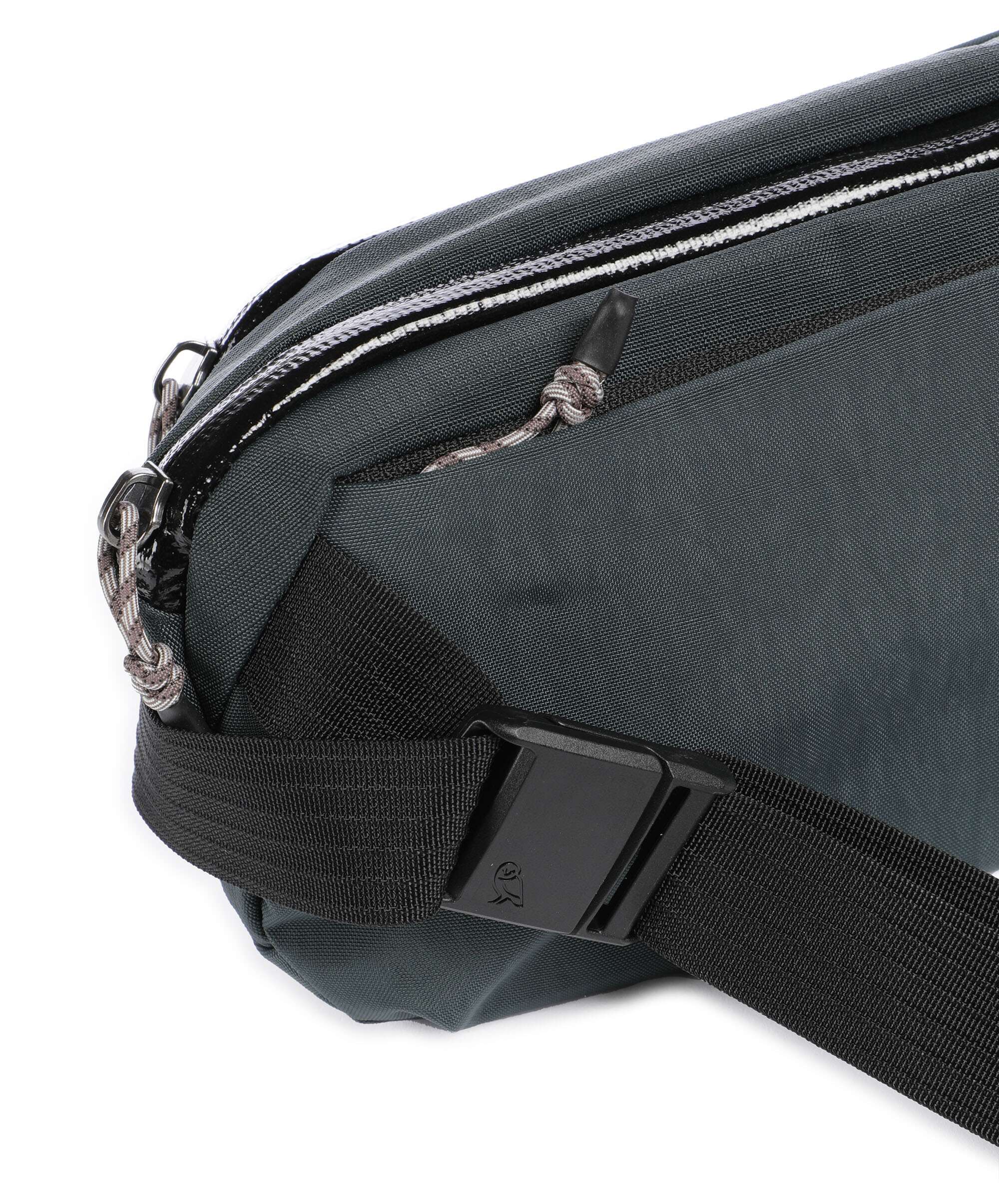 Bellroy Venture 2.5L Ready Fanny pack deep ocean